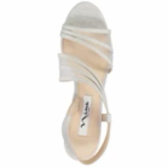 NINA Vitalia Sandals in Silver Wonderland - Picture 2 of 13